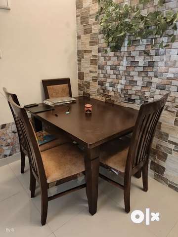 Olx 4 discount seater dining table