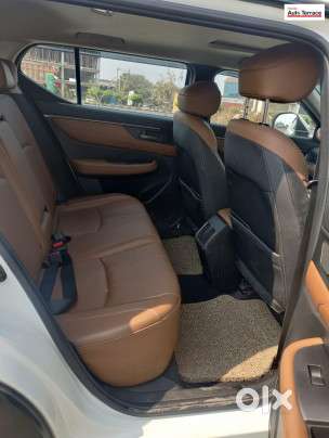 Honda Elevate Zx Cvt, 2023, Petrol