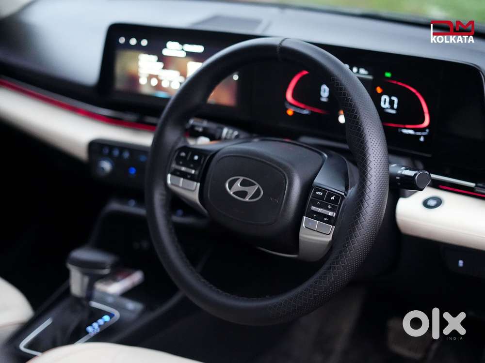 Hyundai Verna Sx(o) Petrol At, 2023, Petrol