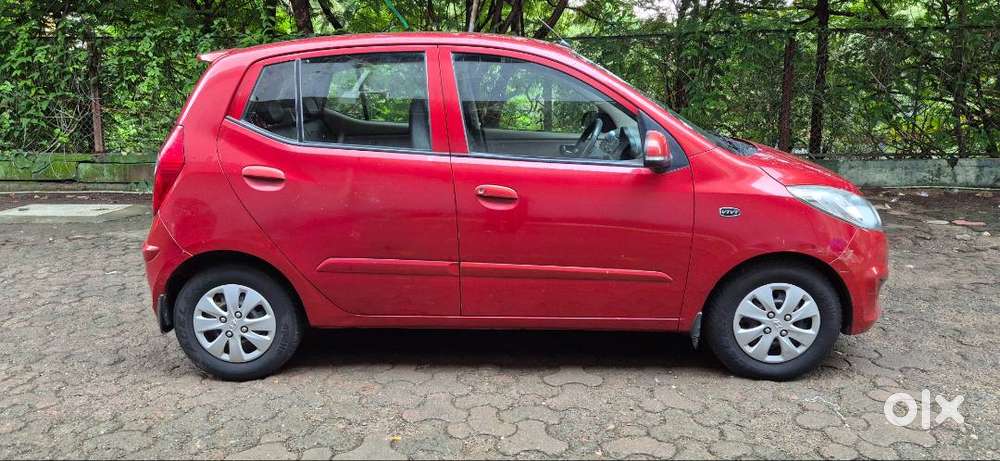 2011 Hyundai I10 Sportz 35k Kms Single Owner Original Paint Green Tax