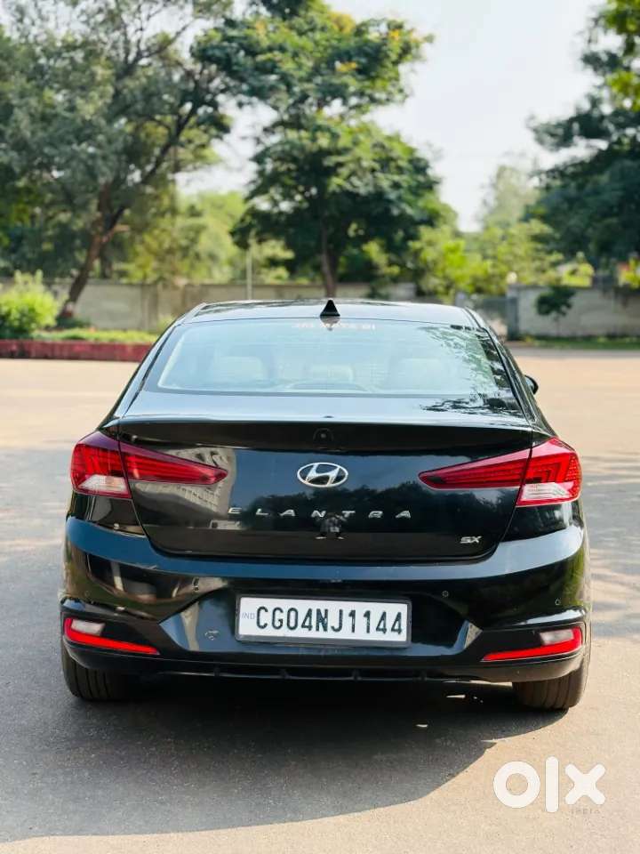 Hyundai Elantra, 2021, Diesel