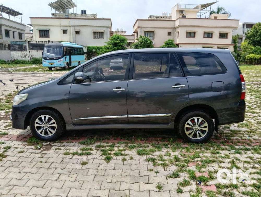 Toyota Innova 2.5 Vx 7 Str, 2016, Diesel