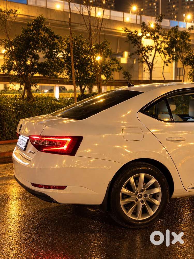 Skoda Superb L&k 2.0 Tdi At, 2019, Diesel