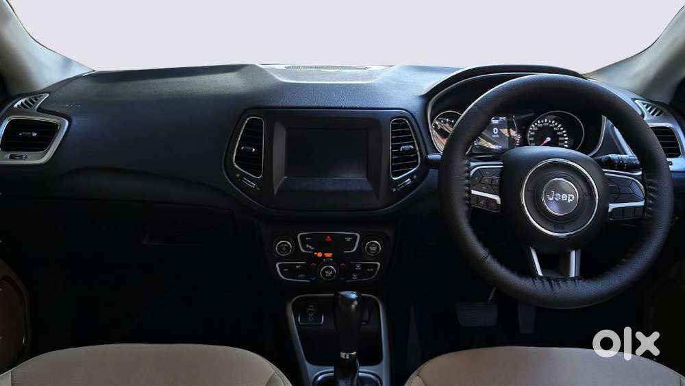 Jeep Compass 2.0 Longitude Option, 2019, Petrol