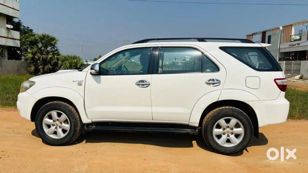 Toyota Fortuner 2010 4x4 Diesel