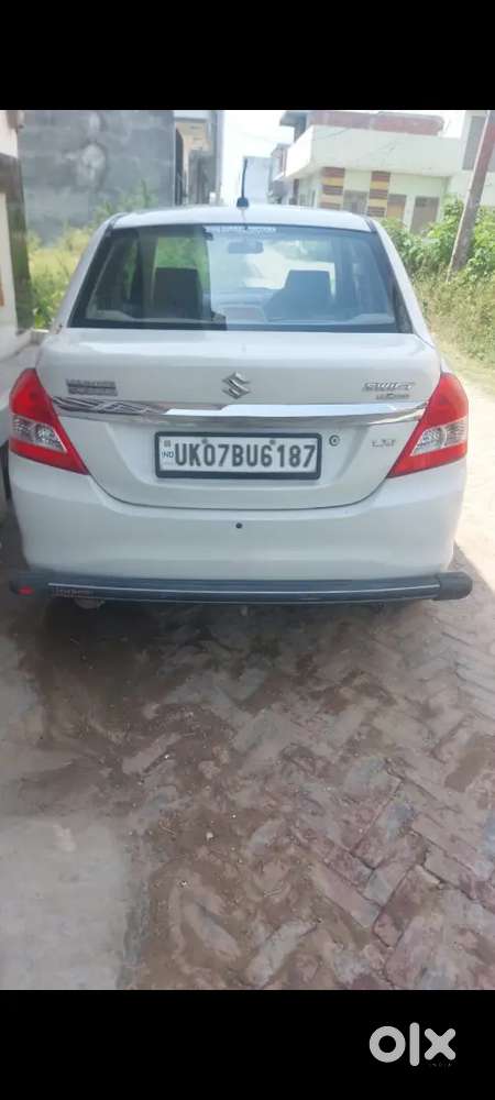 Maruti Suzuki Dzire 2016 Petrol 85000 Km Driven