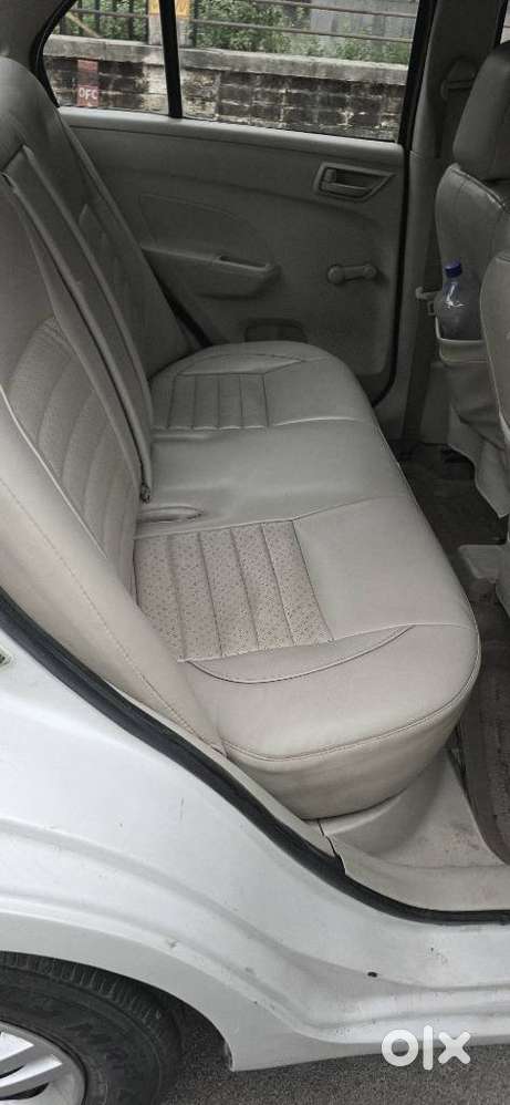 Maruti Suzuki Swift Dzire Vxi(o) Mt, 2016, Cng & Hybrids