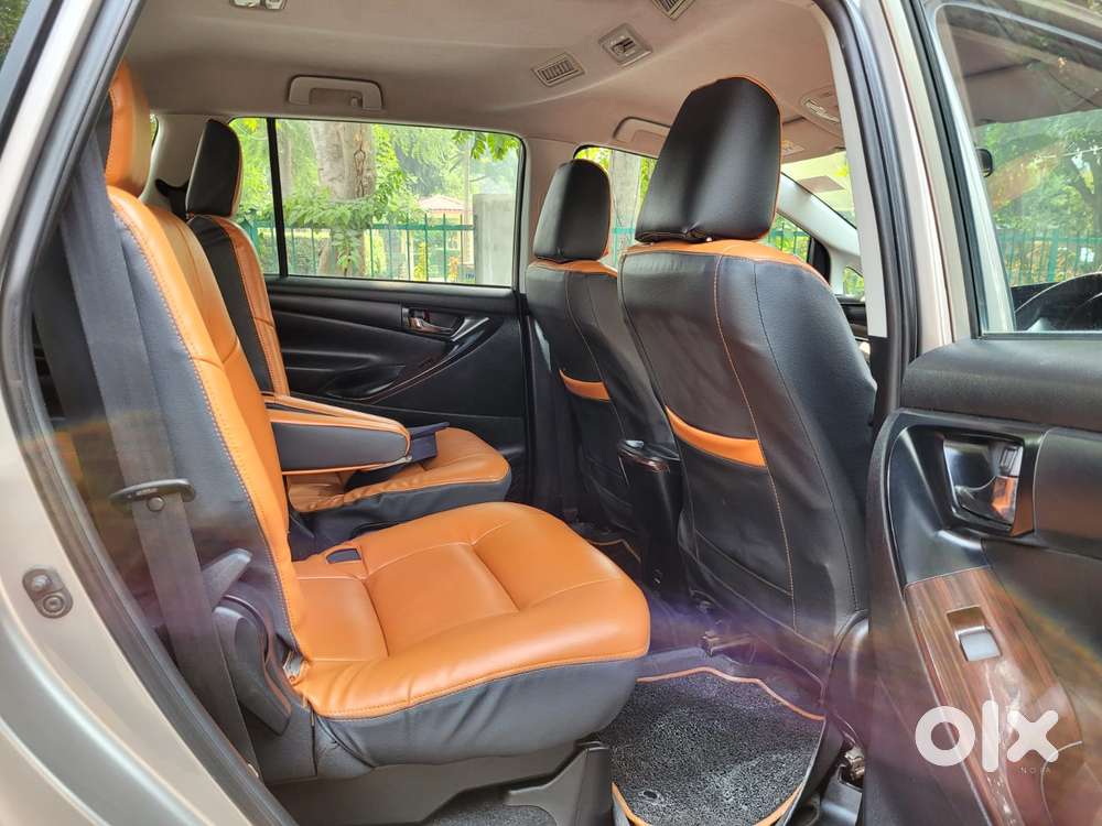 Toyota Innova Crysta 2.4 G Mt, 2019, Diesel