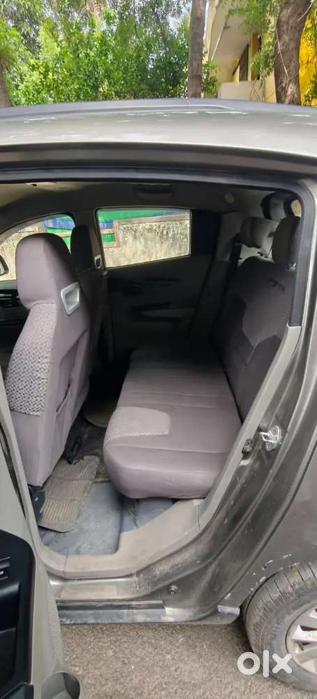 Mahindra Kuv100 Nxt (2016 Model) 3rd Owner