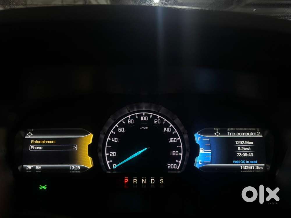 Ford Endeavour 2.2 Titanium At 4x2, 2016, Diesel