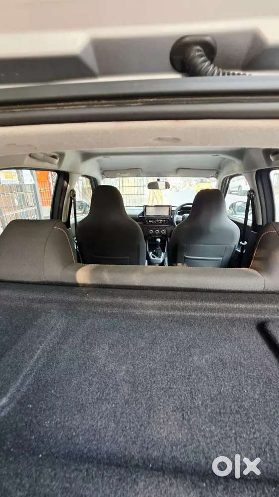 Citroen C3 2023 Petrol 42000 Km Driven