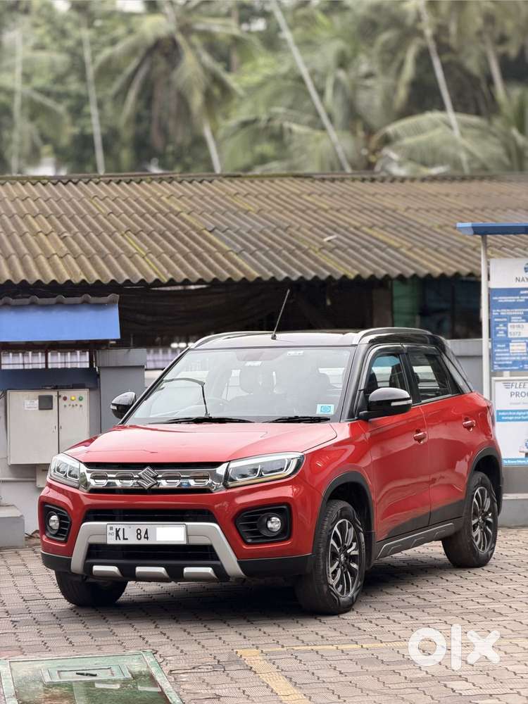 Maruti Suzuki Brezza 1.5 Zxi Smart Hybrid, 2021, Petrol