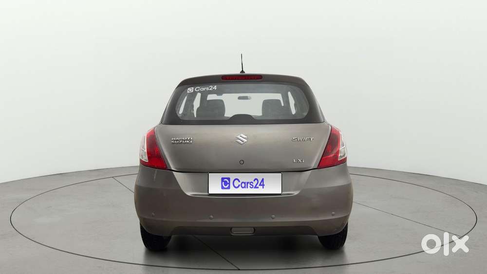 Maruti Suzuki Swift 1.2 Lxi (o), 2015, Petrol