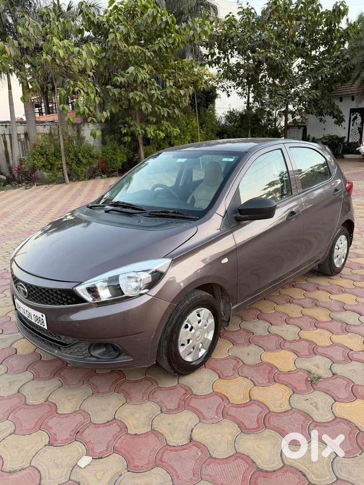 Tata Tiago Xe, 2017, Petrol