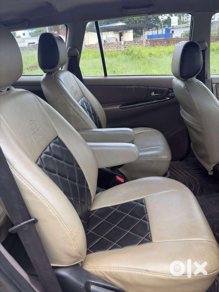 Toyota Innova 2.5 V 7 Str, 2015, Diesel