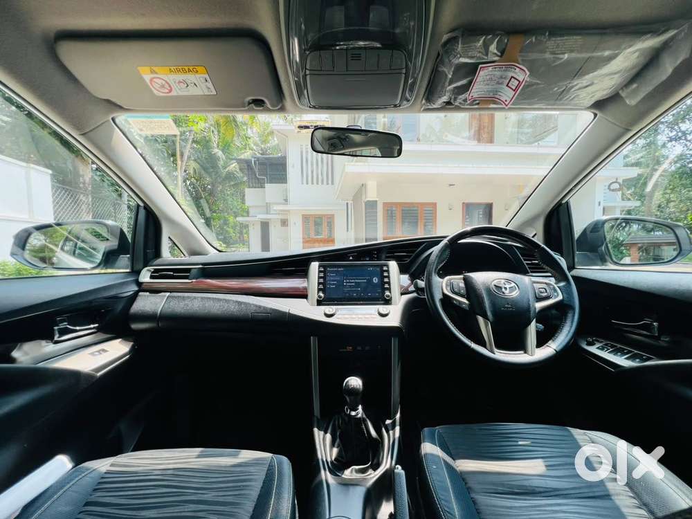 Toyota Innova Crysta 2.4 V 7 Str, 2022, Diesel