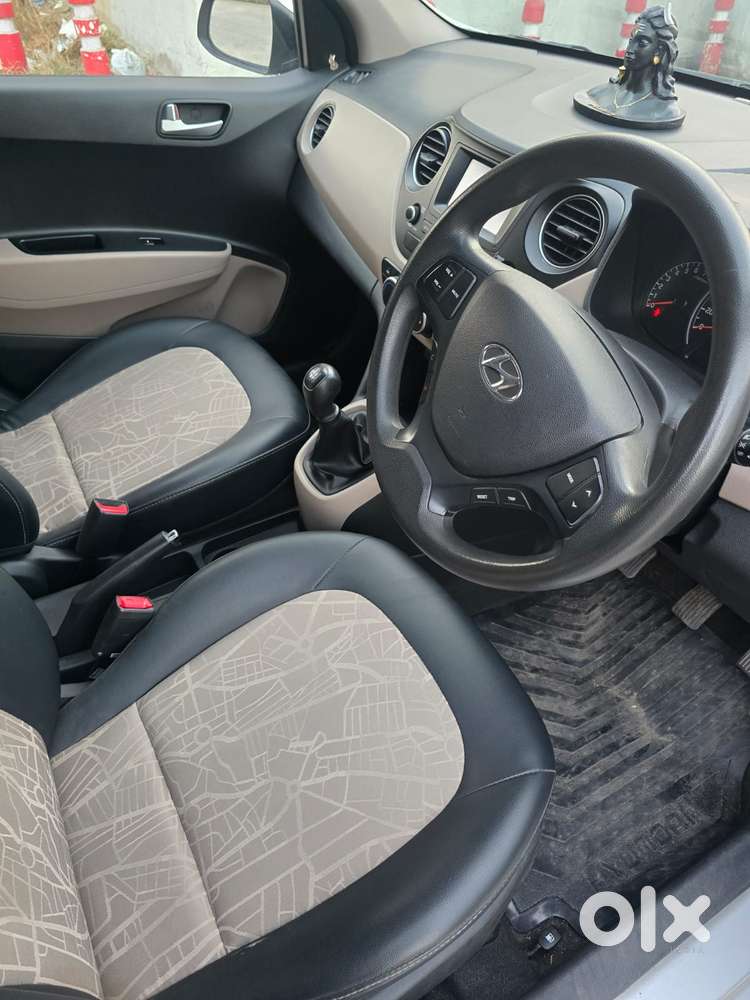 Hyundai Grand I10 Sportz 1.2 Kappa Vtvt, 2017, Petrol