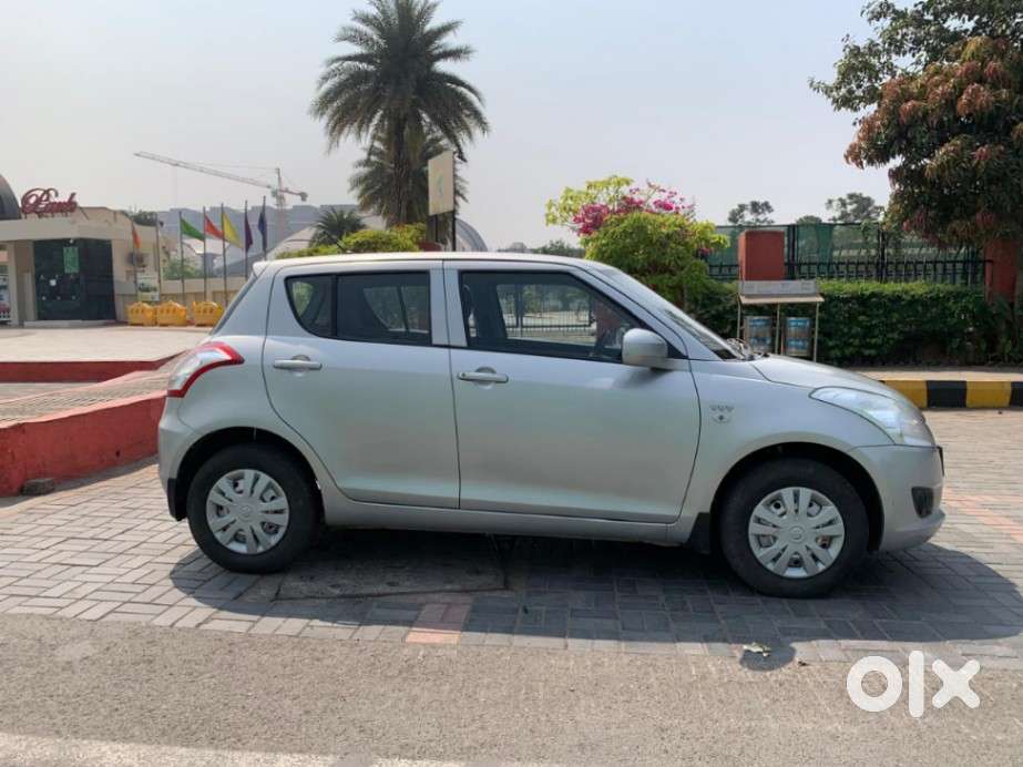 Maruti Suzuki Swift 2011-2014 Lxi, 2012, Petrol