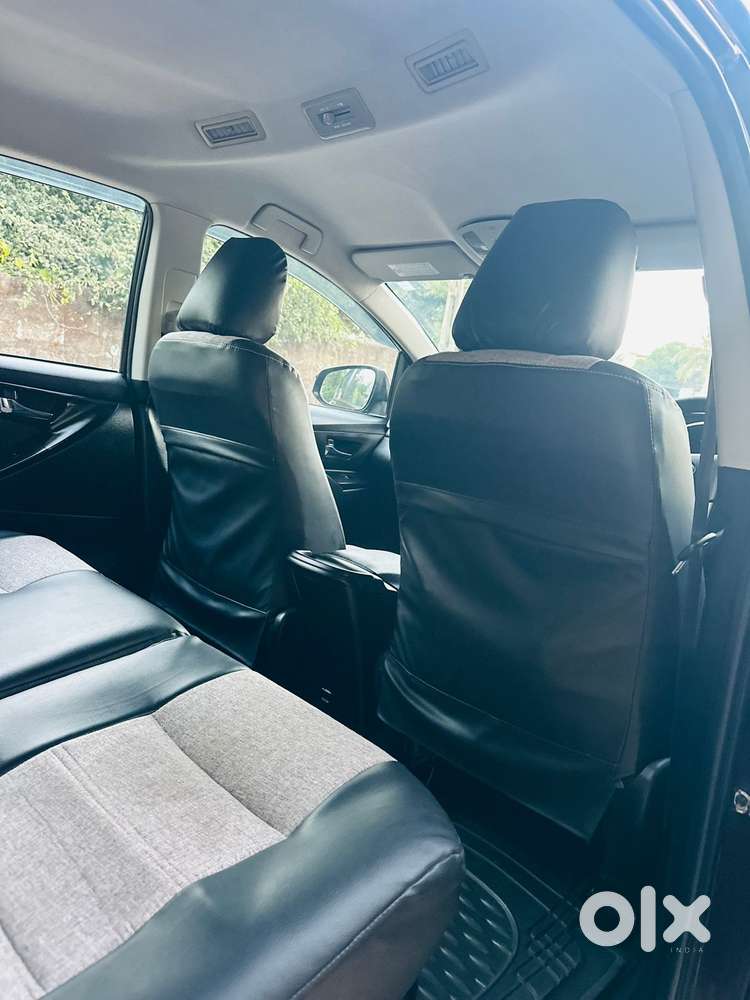 Toyota Innova Crysta 2.8 Gx At 7 Str, 2016, Diesel