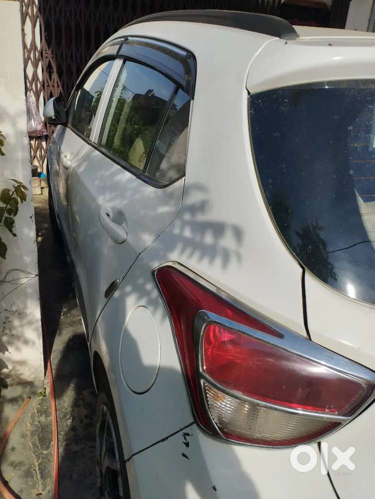 Hyundai Grand I10 2015 Diesel Well Maintained