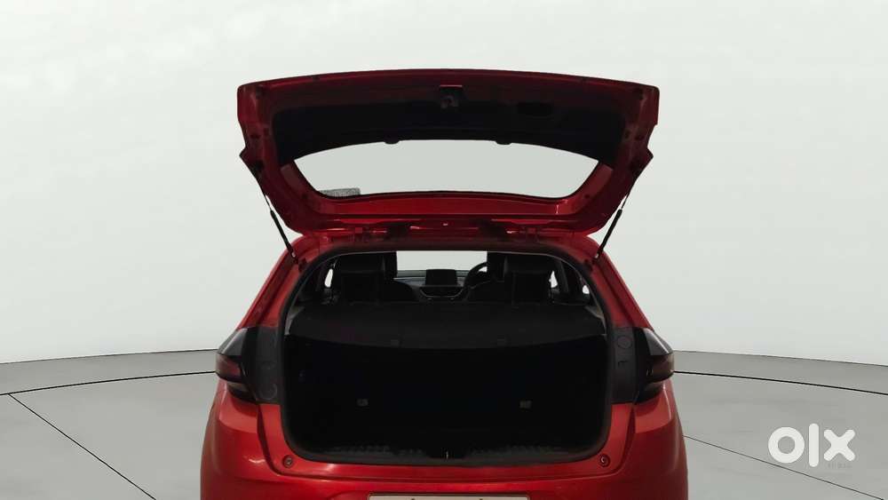 Tata Altroz Xz, 2020, Petrol