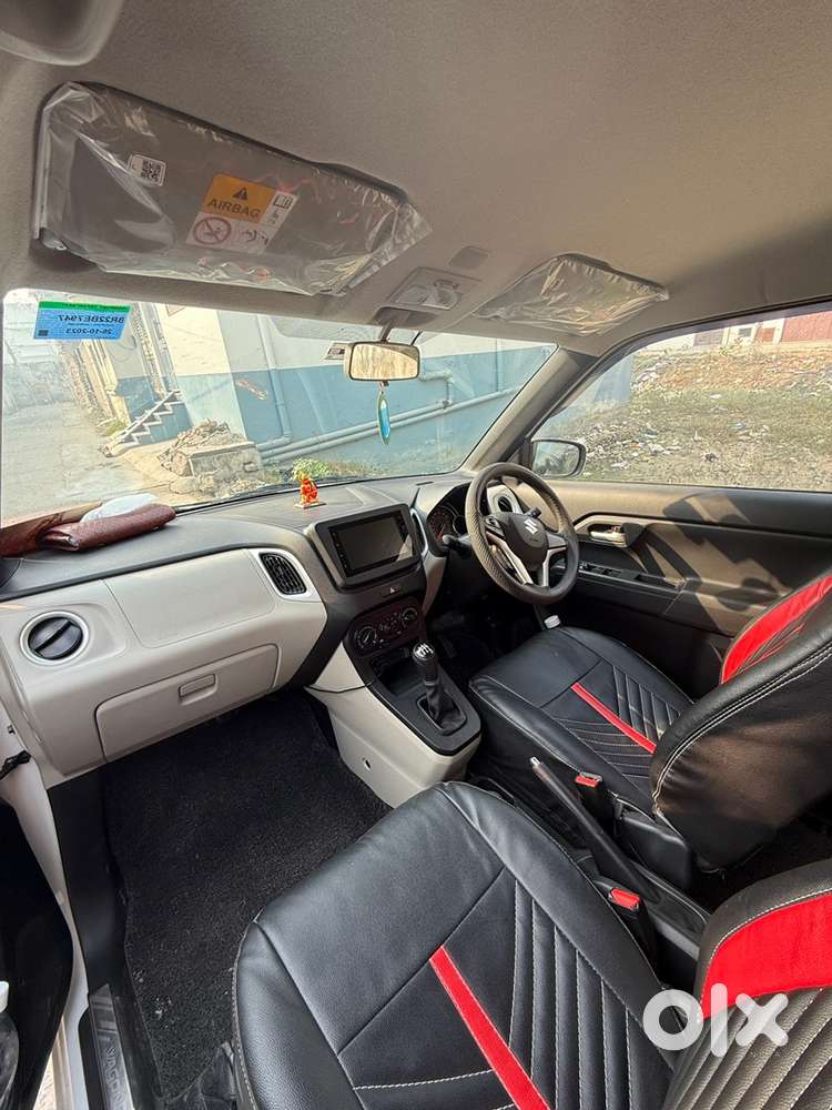 Wagon R 1.2 Zxi Plus, October 2023, 17500 Km, 1st Owner, White Color