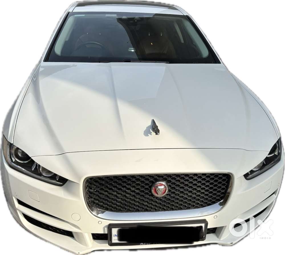 Jaguar Xe 2019 Petrol 27988 Km Driven