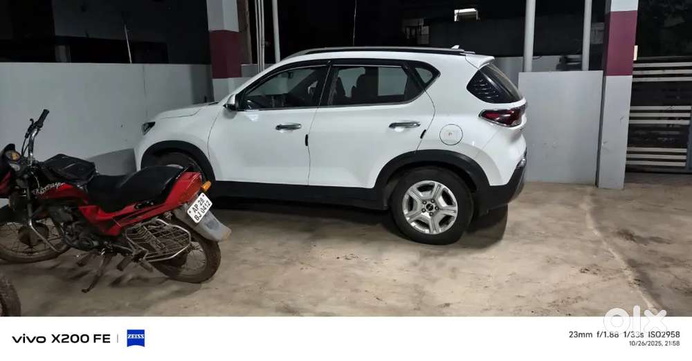 Kia Sonet 2021 Petrol 55000 Km Driven