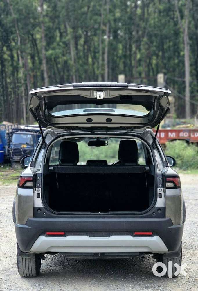 Maruti Suzuki Brezza 1.5 Zxi Plus Smart Hybrid, 2023, Petrol