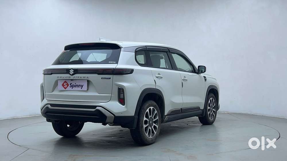 Maruti Suzuki Grand Vitara 1.5 Delta Smart Hybrid At, 2023, Petrol