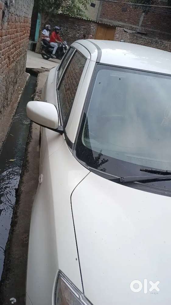 Maruti Suzuki Swift 2022 Petrol 37500 Km Driven