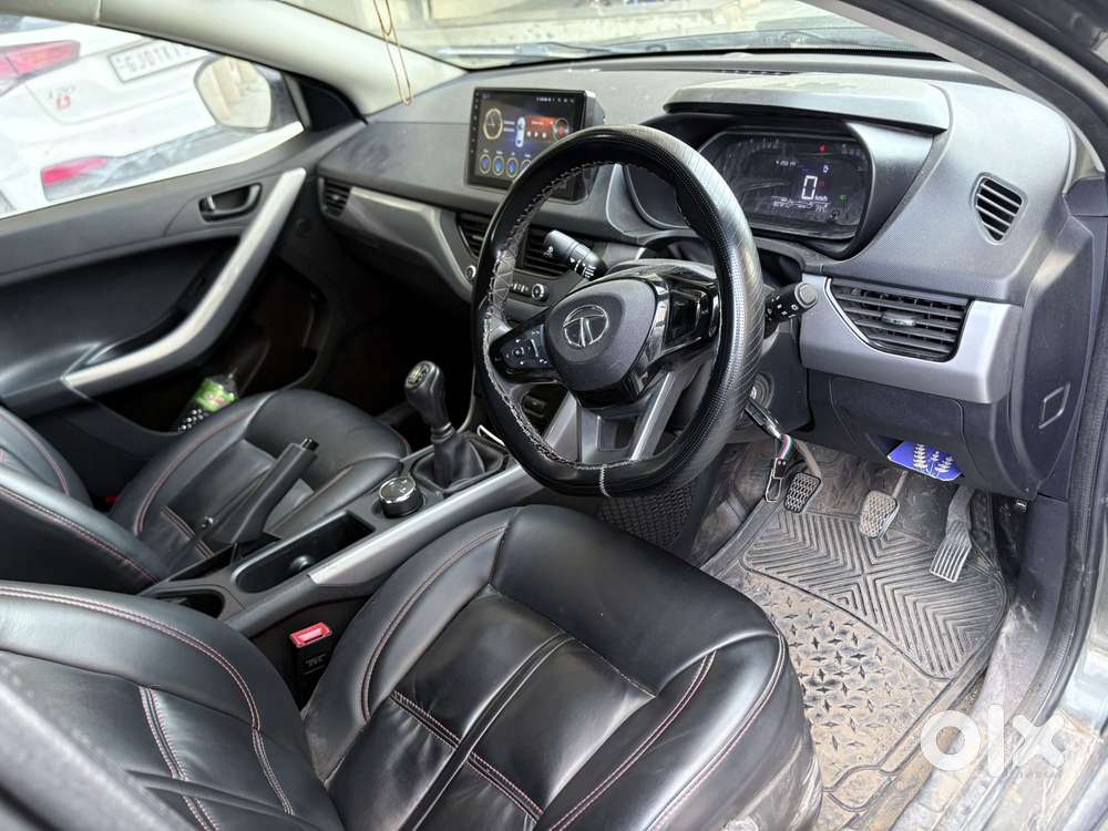 Tata Nexon 1.5 Revotorq Xm (s), 2021, Petrol