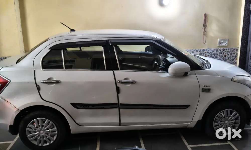 Swift Dzire Lxi(o)-2016 Well Maintained
