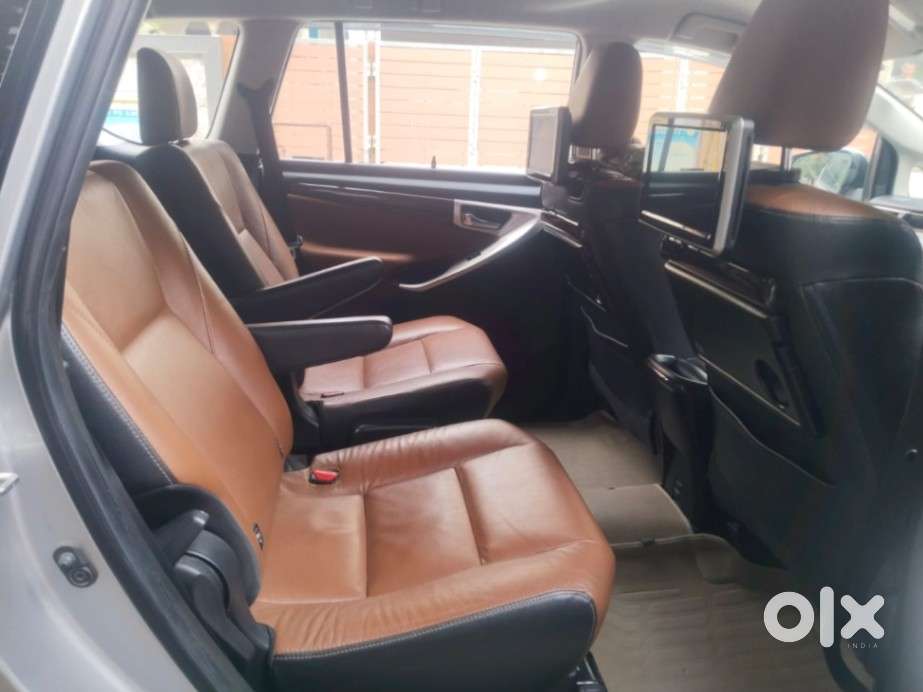 Toyota Innova Crysta 2.8 Z, 2017, Diesel