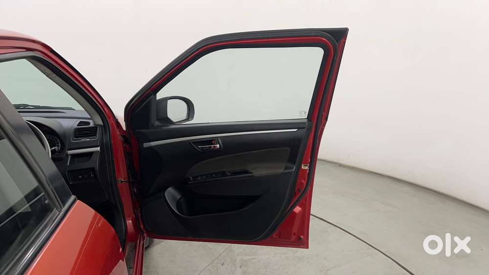 Maruti Suzuki Swift Vvt Vxi, 2014, Petrol