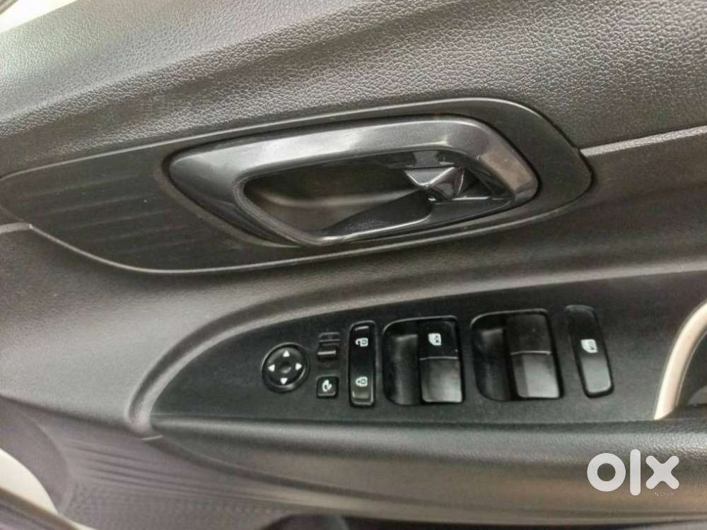 Hyundai I20 Asta (o) 1.2 Ivt, 2021, Petrol