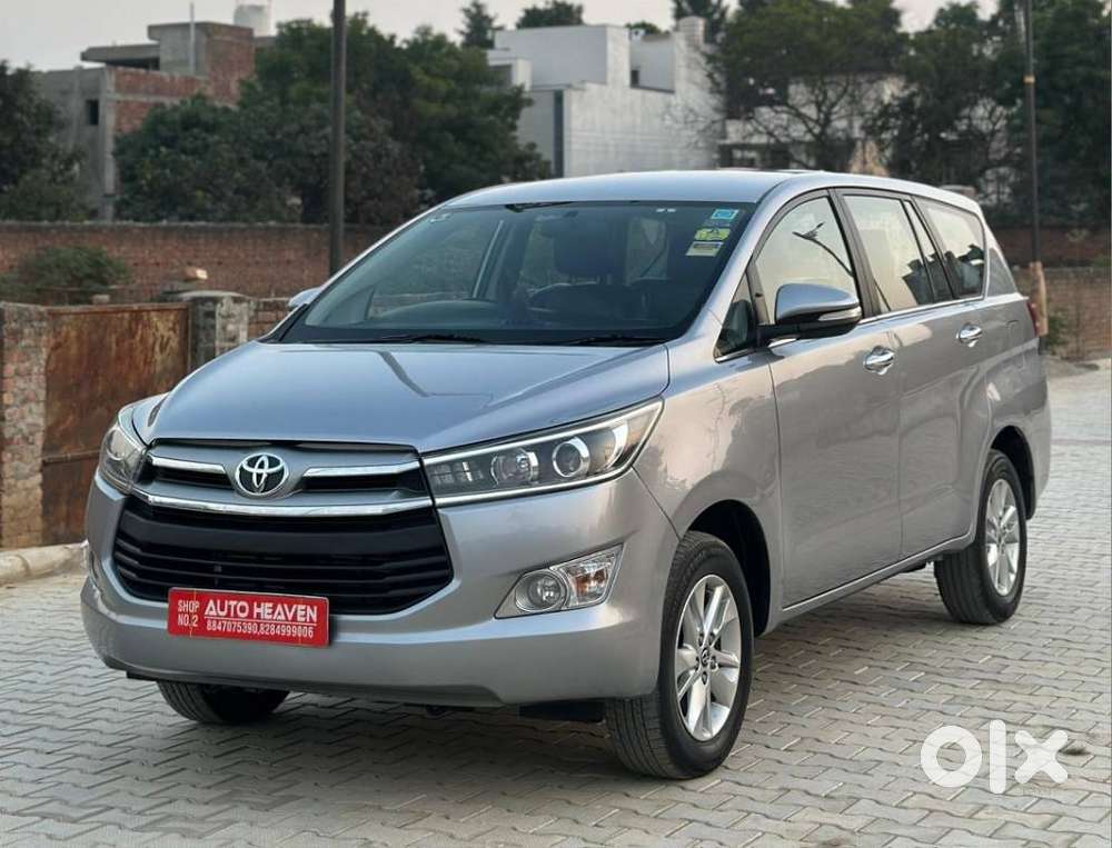 Toyota Innova Crysta 2.4 V, 2016, Diesel