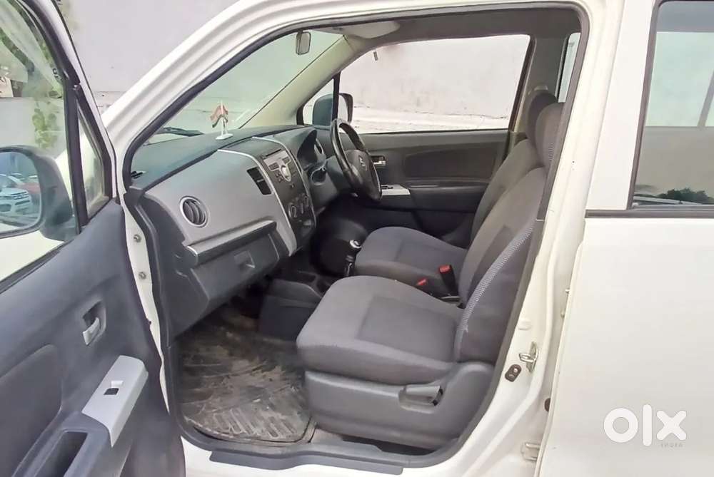 Maruti Suzuki Wagon R Vxi, 2012, Petrol