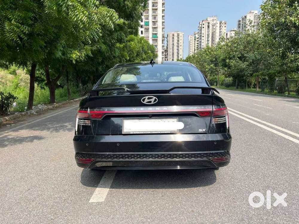 Hyundai Verna 1.5 Sx (o) Petrol Mt, 2025, Petrol