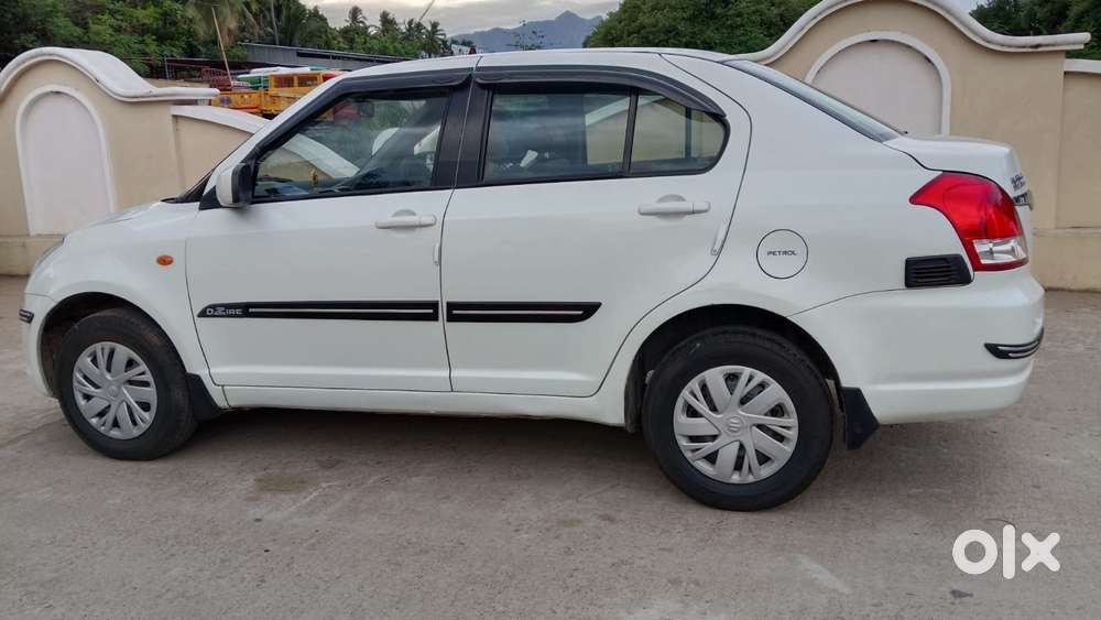 Maruti Suzuki Dzire 1.2 Vxi Amt, 2010, Petrol