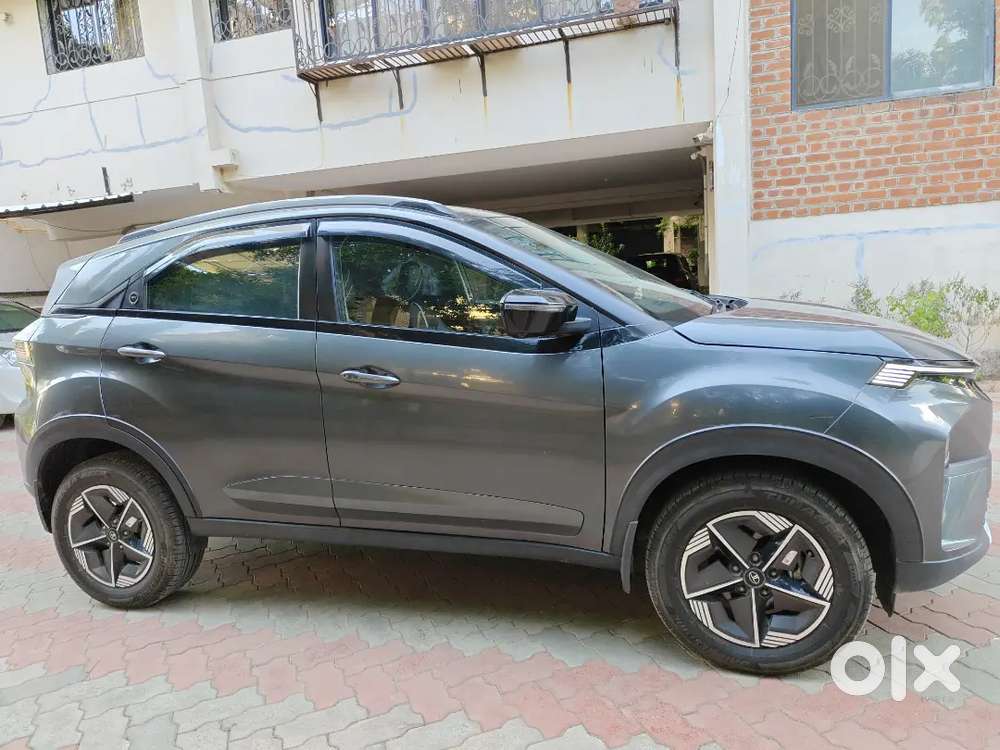 Tata Nexon Petrol 2024