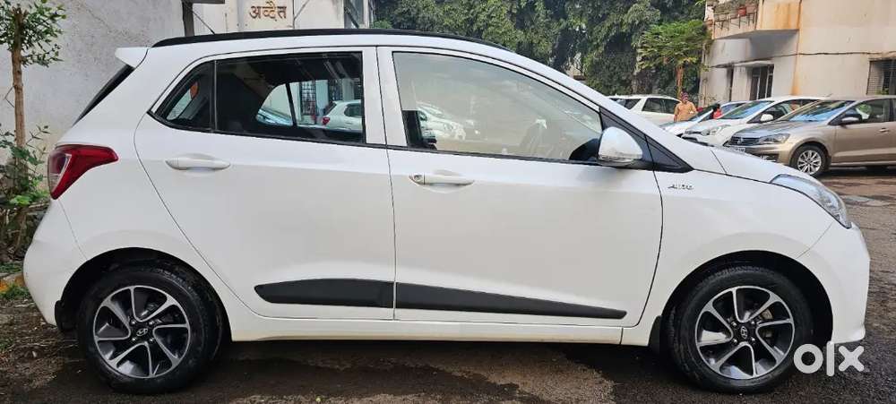 Hyundai Grand I-10 1.2 Vtvt Sportz At - Like Brand New