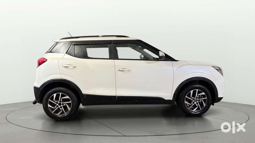 Mahindra Xuv300 W8 Option Diesel, 2022, Diesel