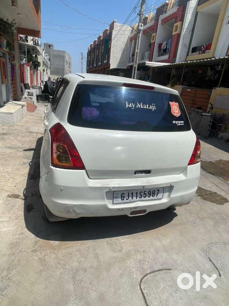 Maruti Suzuki Swift 2009 Diesel 164700 Km Driven