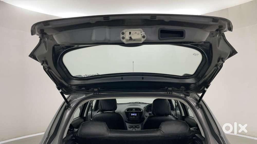 Tata Tiago 1.2 Revotron Xt Option, 2022, Petrol