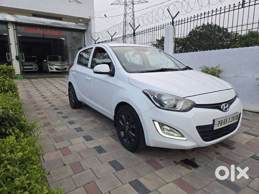 Hyundai I20 Sportz 1.2 Bs-iv, 2013, Diesel