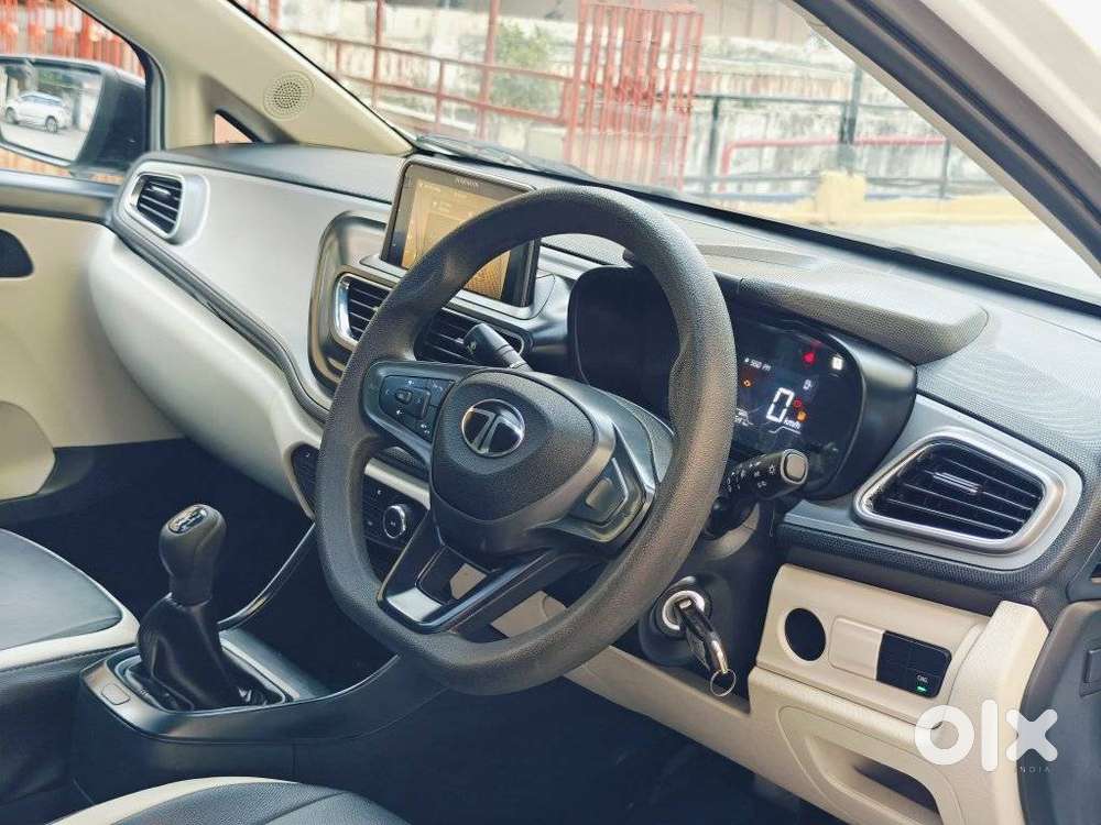 Tata Altroz Xm Plus (s) Icng, 2024, Cng & Hybrids