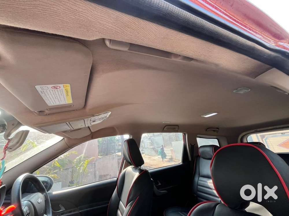 Mahindra Xuv500 2015 Diesel 150000 Km Driven