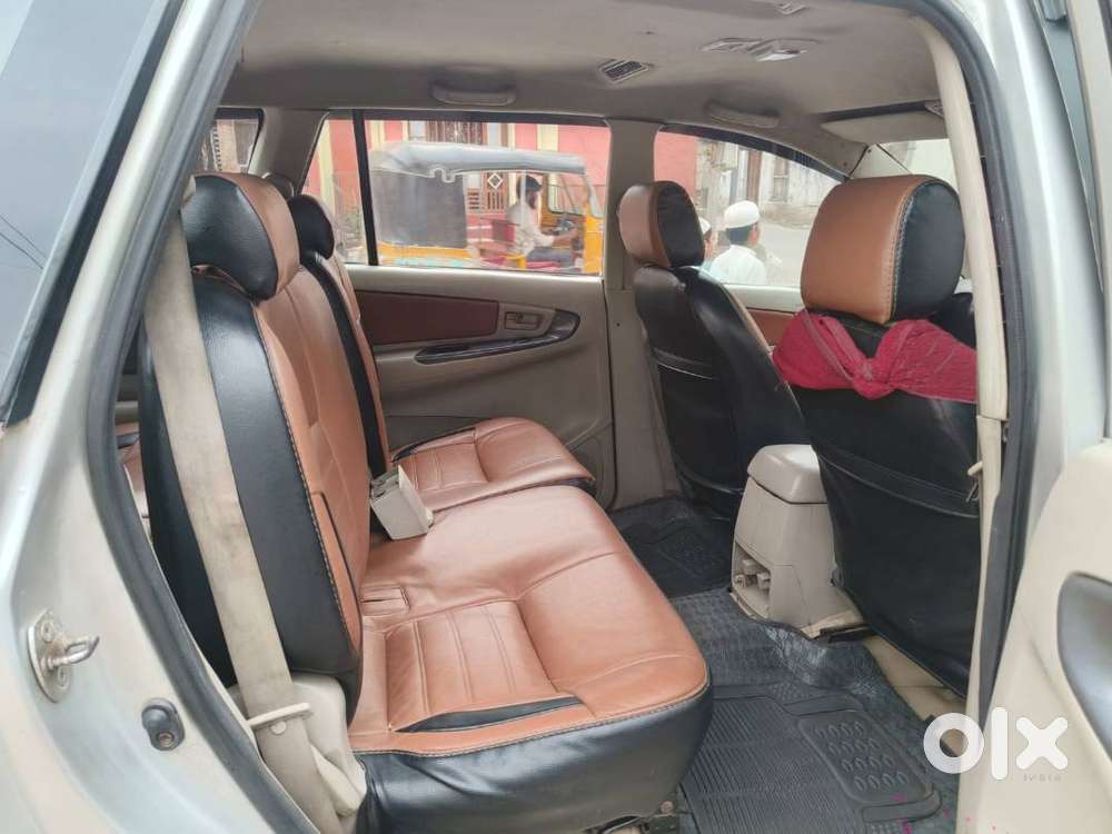 Toyota Innova 2.5 G 2013