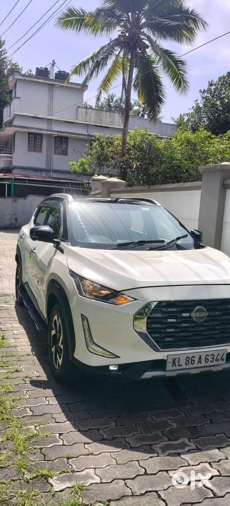 Nissan Magnite 1.0 Xv Premium Turbo, 2022, Petrol